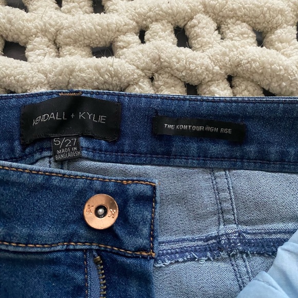KENDALL & KYLIE The Kontour High Rise Jeans Size 5/27 - Picture 6 of 7